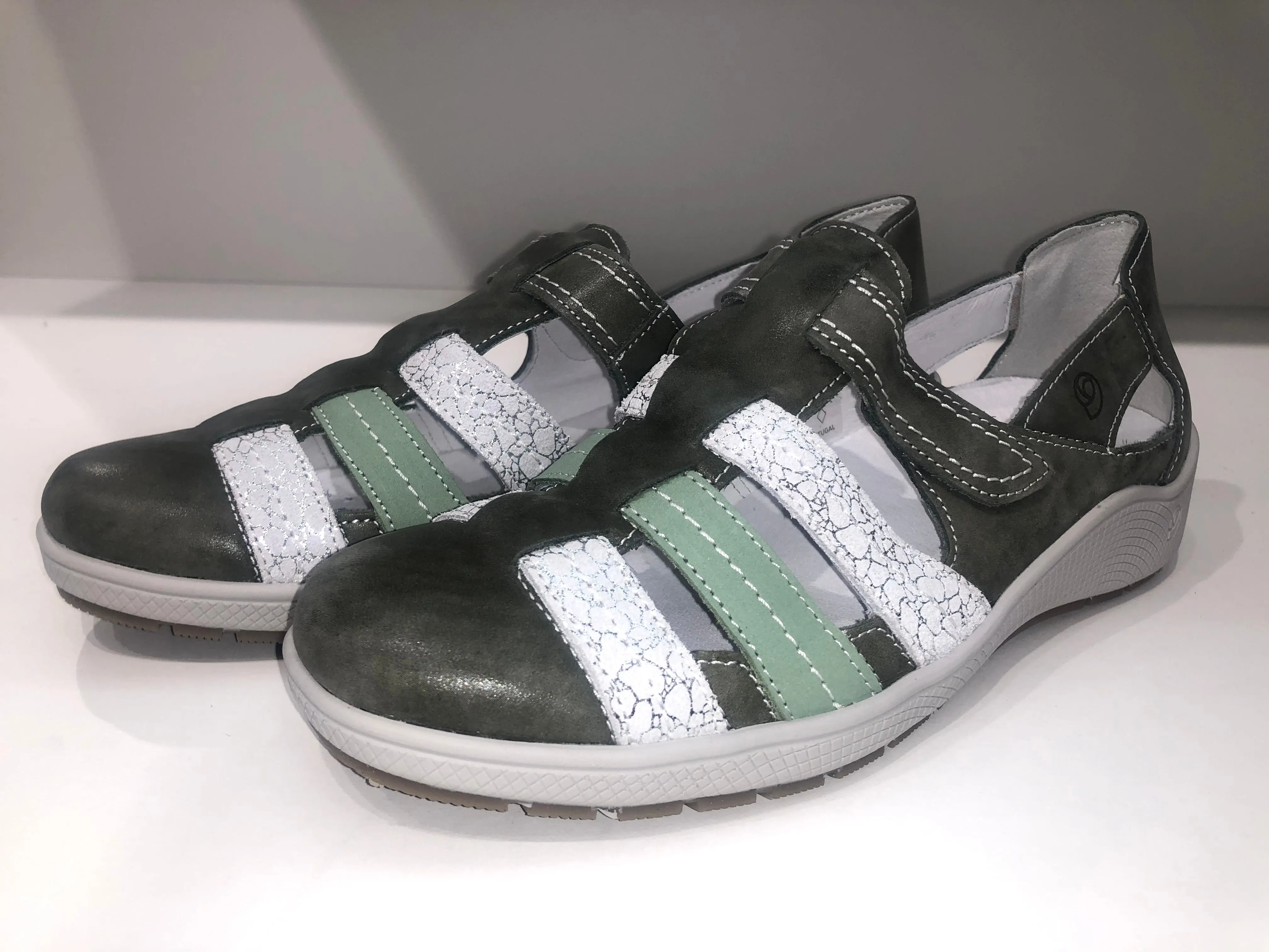 3767 GREEN