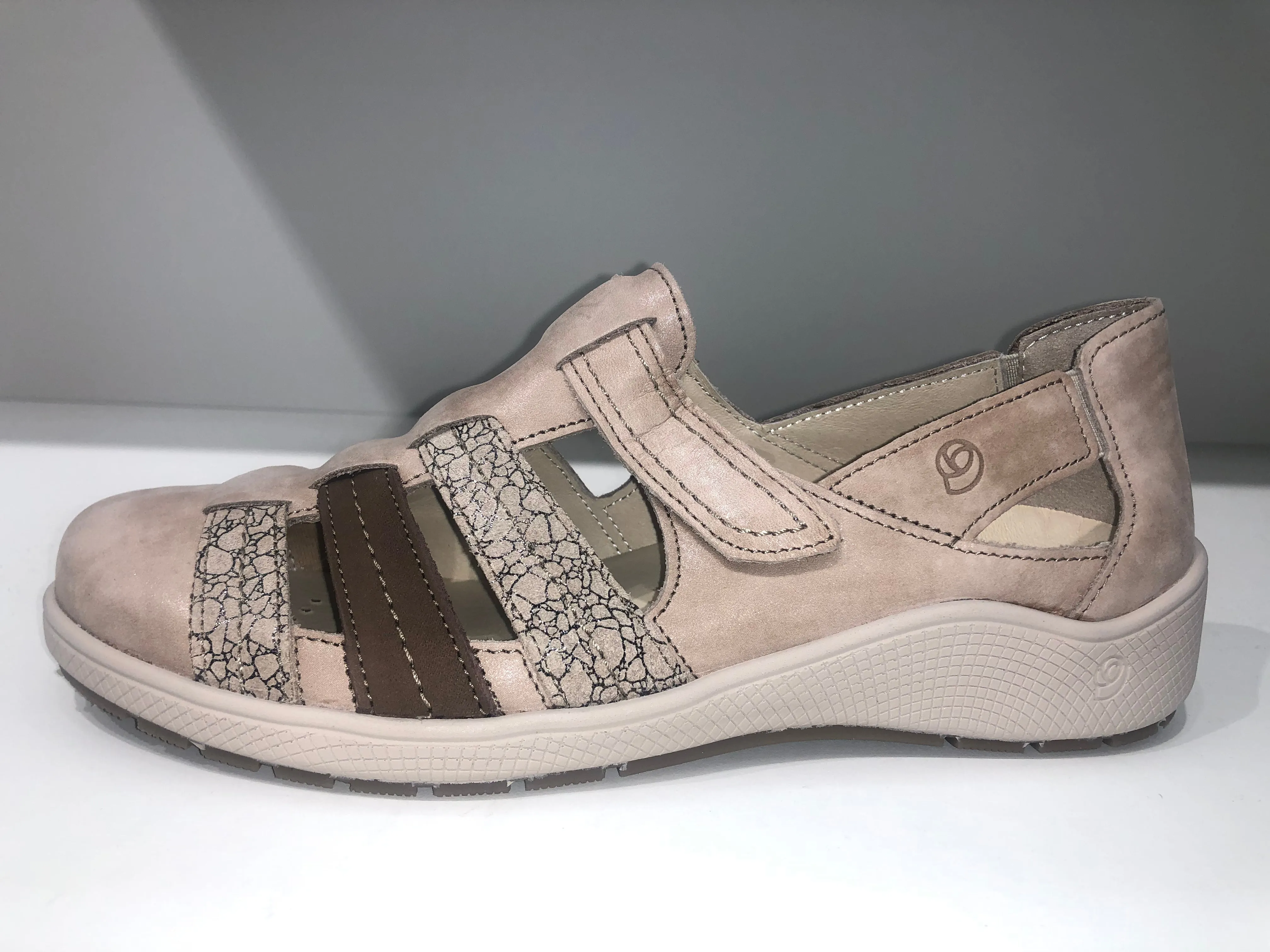 3767 TAUPE