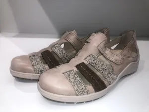 3767 TAUPE