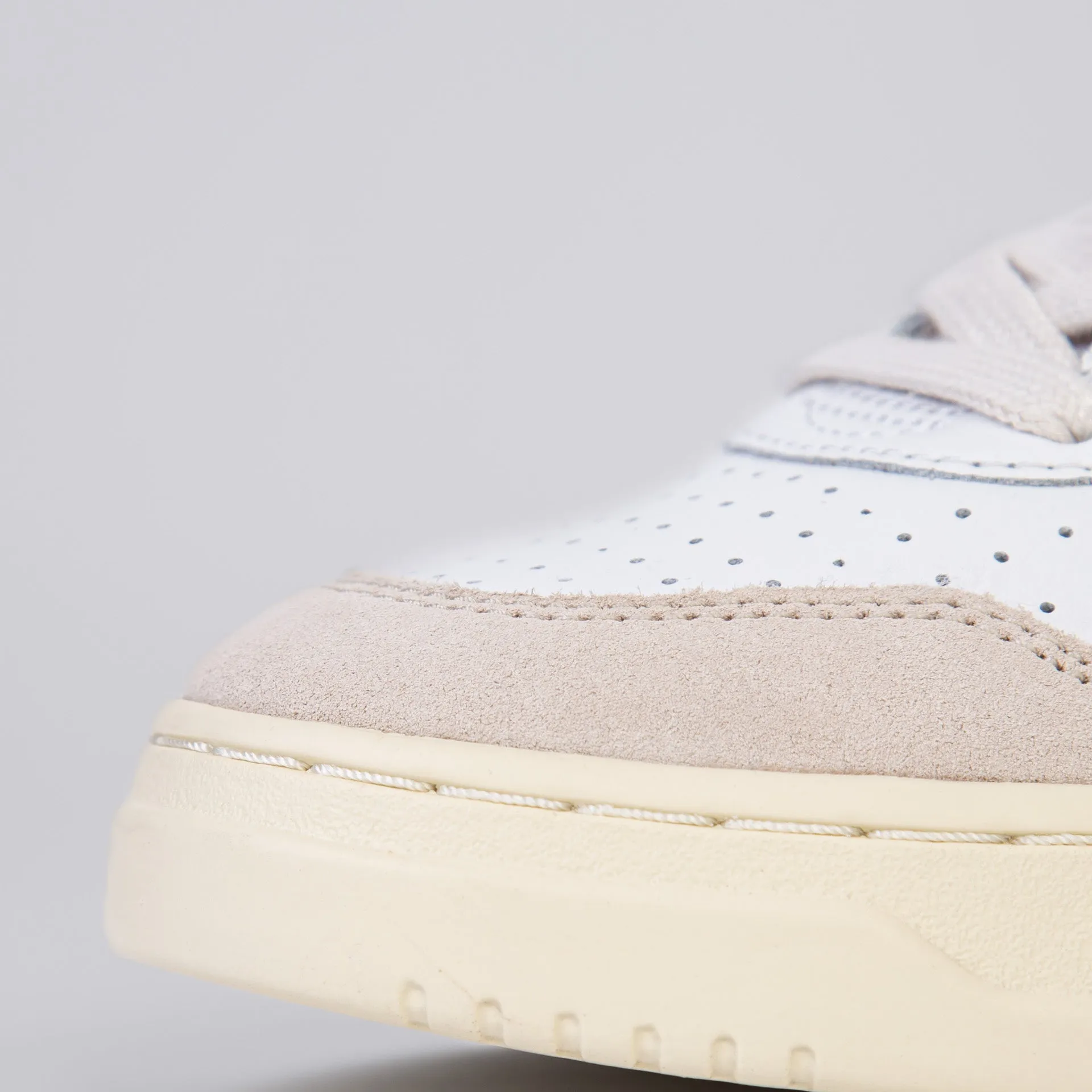AUTRY SNEAKERS MEDALIST AULW-LS 37