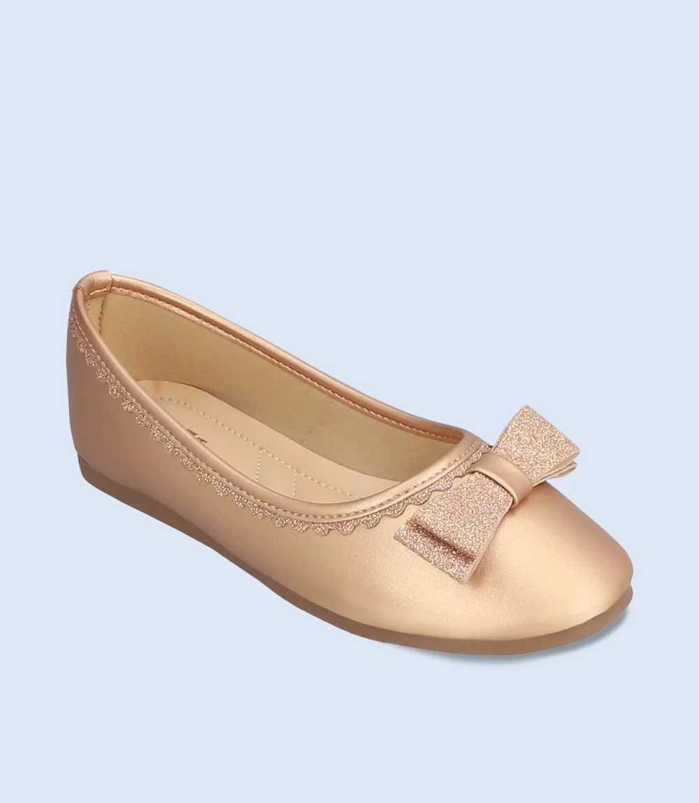 KG0186-GOLDEN-Girl Pumps