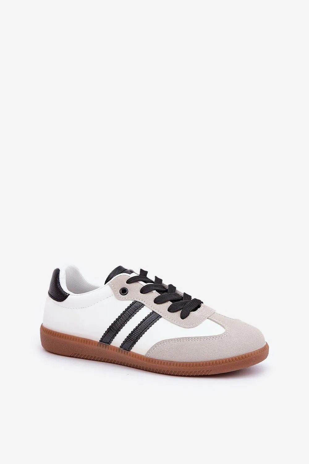 Sneakers Step in style