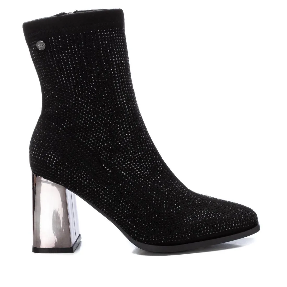 Women's Casual Suede Booties By XTI 143114