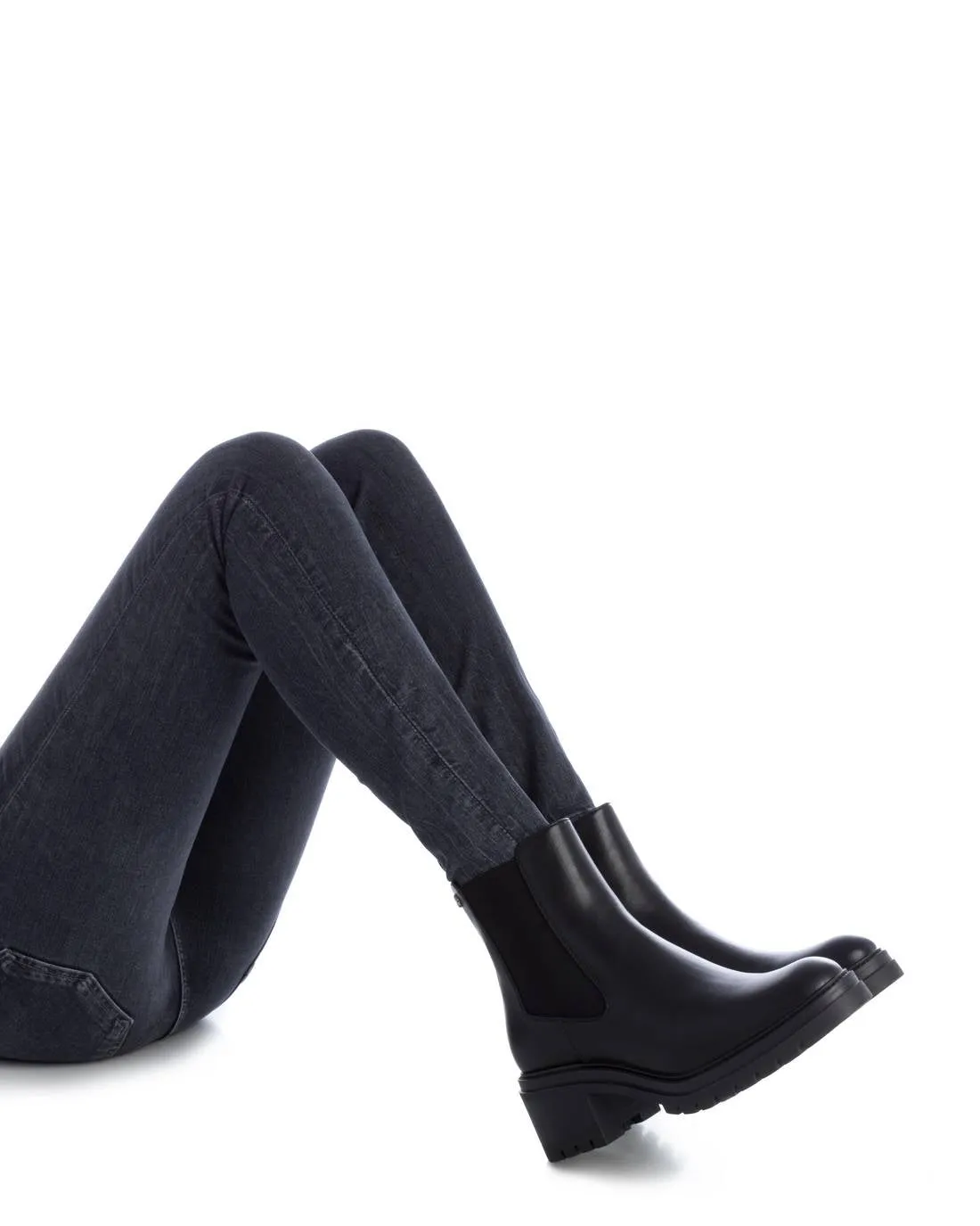 Women's Chelsea Booties By XTI 143313