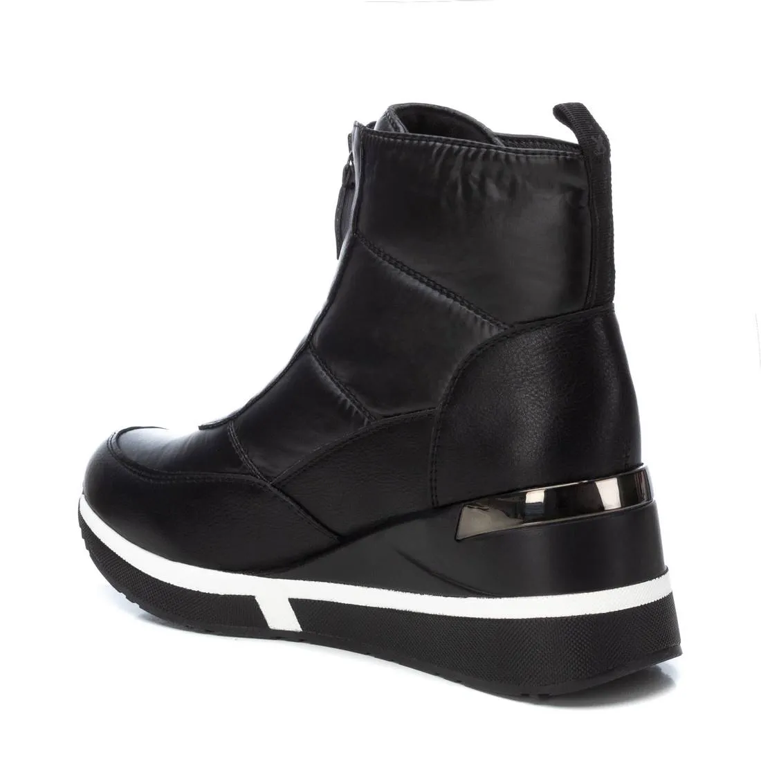 Women's Wedge Sport Booties By XTI 143079