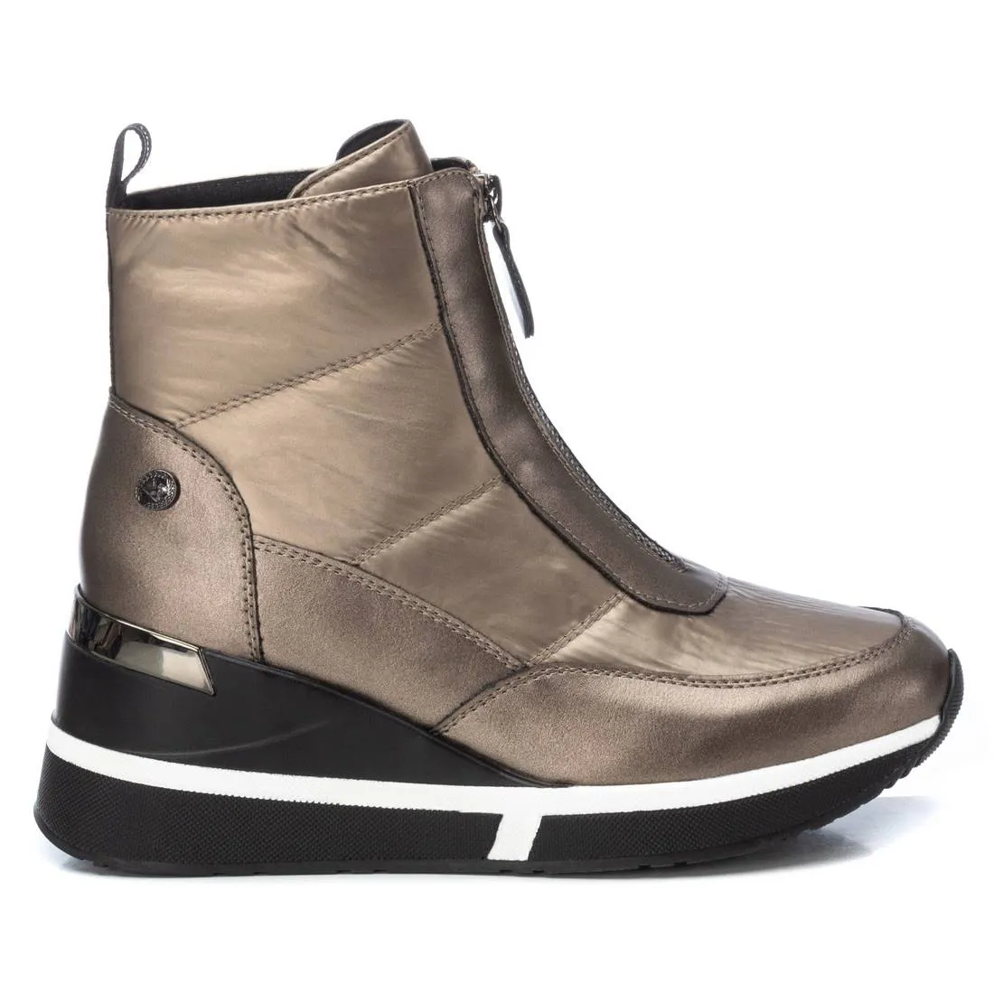 Women's Wedge Sport Booties By XTI 143079