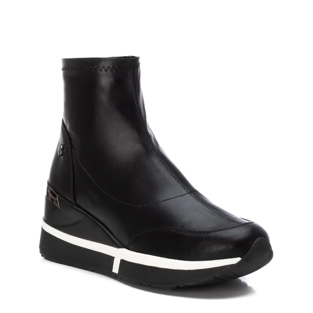 Women's Wedge Sport Booties By XTI 143082