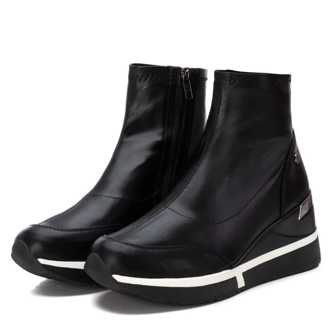 Women's Wedge Sport Booties By XTI 143082