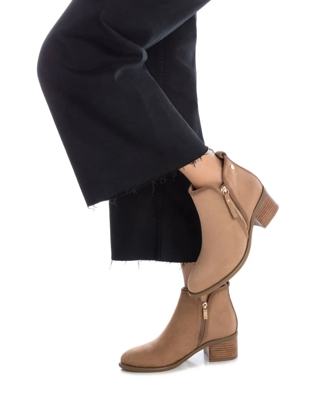 Xti Womens cowboy booties 143420