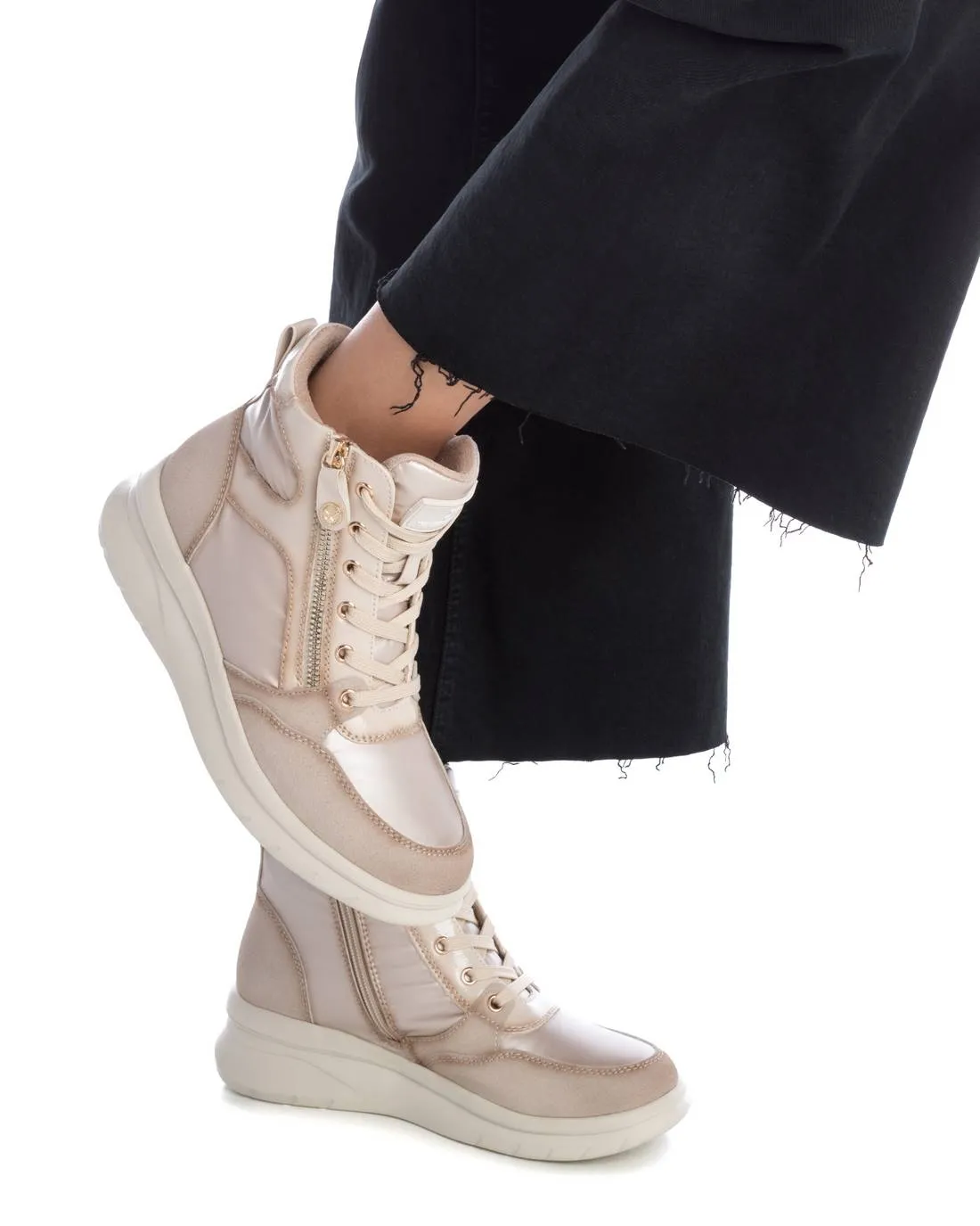 Xti Womens sporty booties 143200